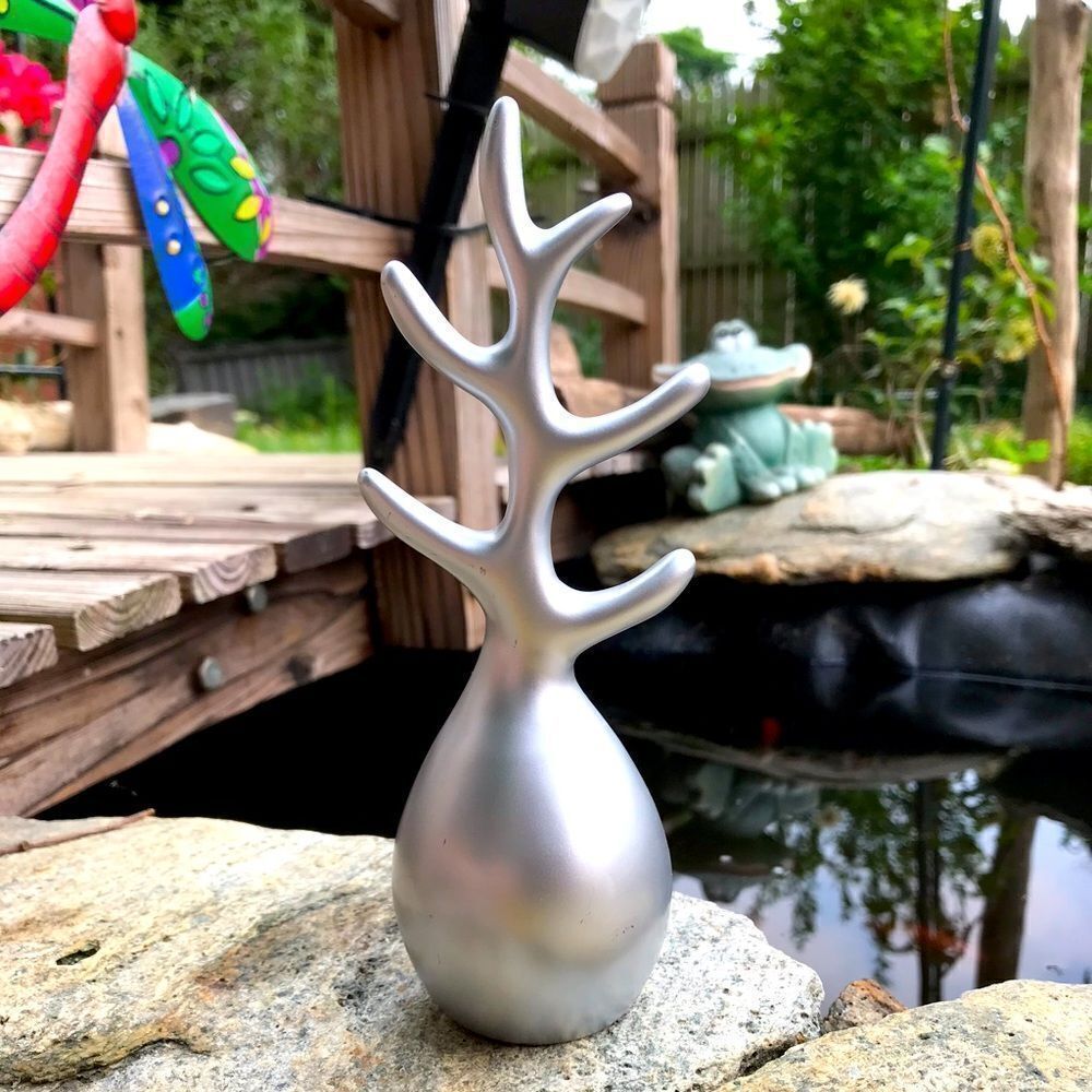 Statues Fortune Tree‎